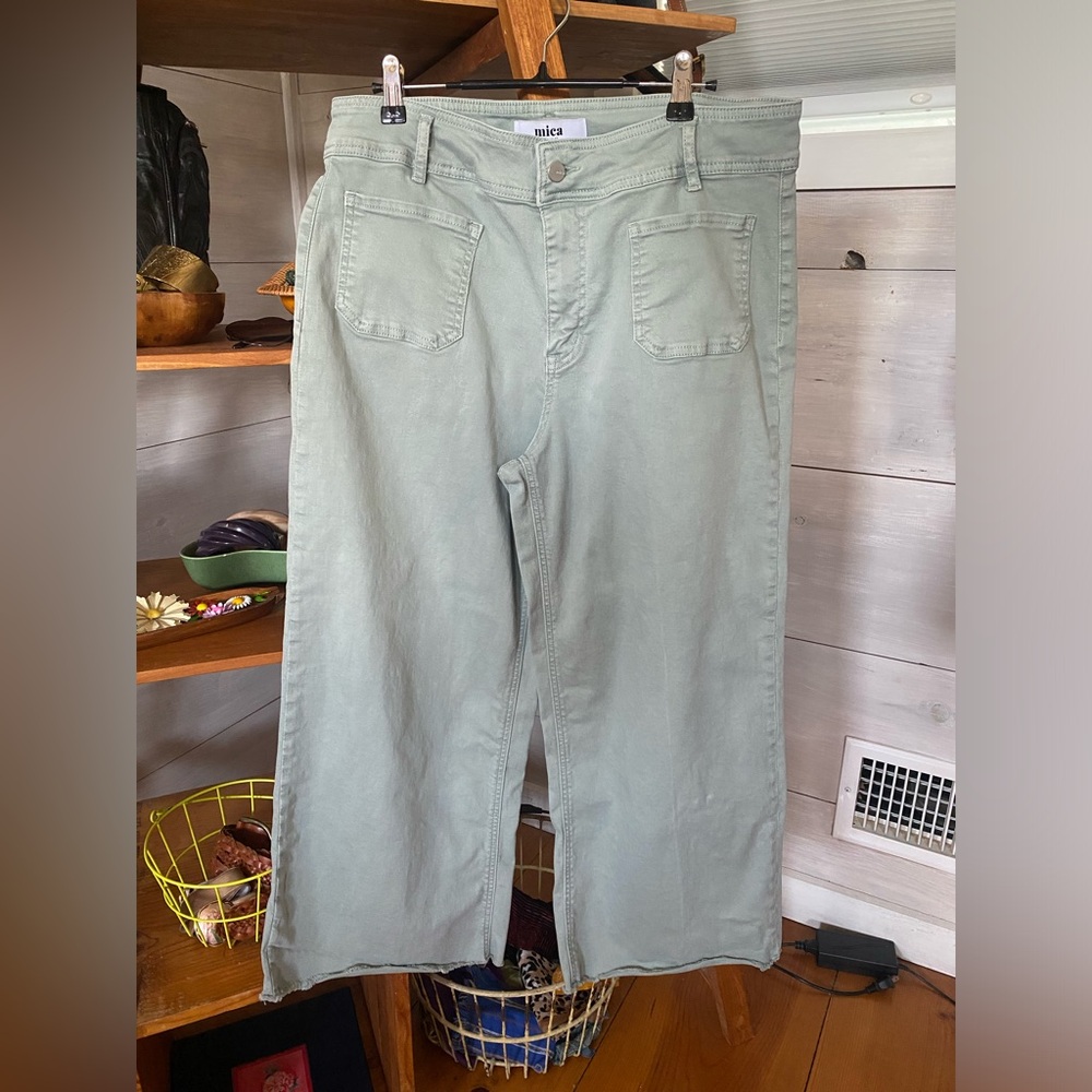 Mica Wide Leg Cropped Jeans size 31